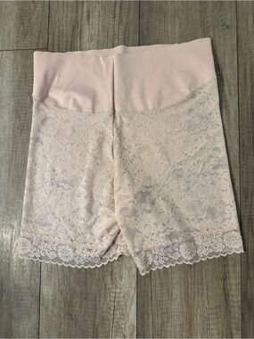 Maidenform Lace High-Waist Shaping Shorts in Blush Pink